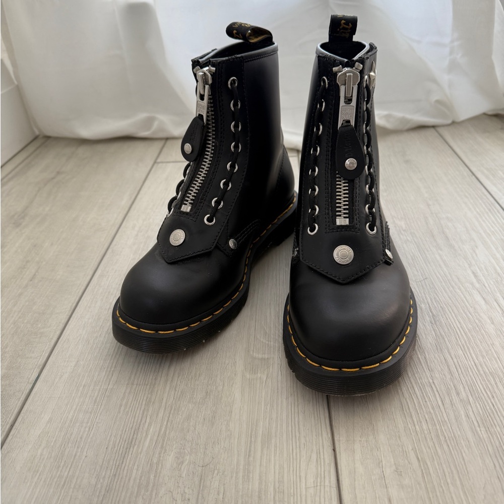 Doc Marten x Schott rare collab unisex boot - Picture 2 of 7